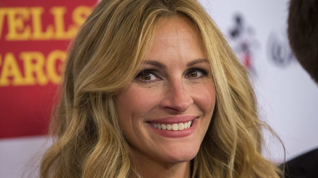 Julia Roberts : Τώρα και στη μικρή οθόνη