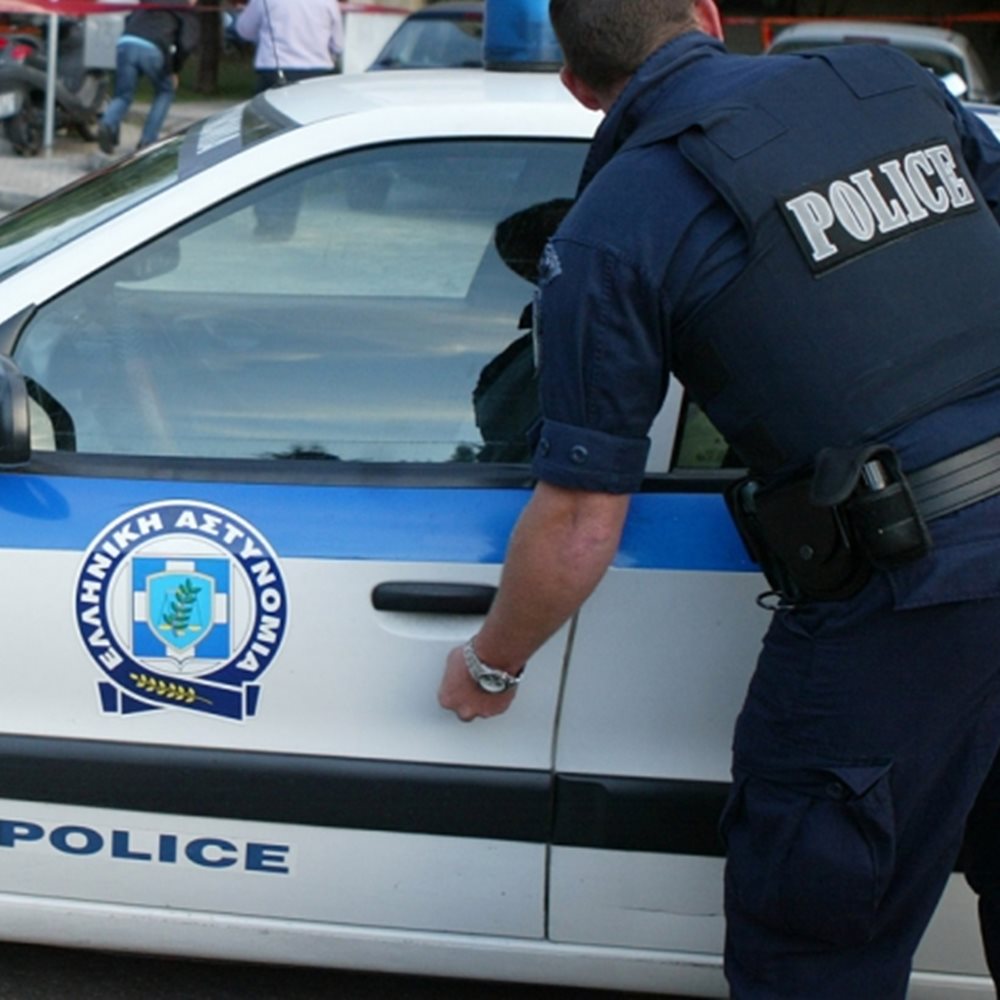 Θεσσαλονίκη: Αστυνομικός-αρχαιοκάπηλος στα χέρια της …αστυνομίας