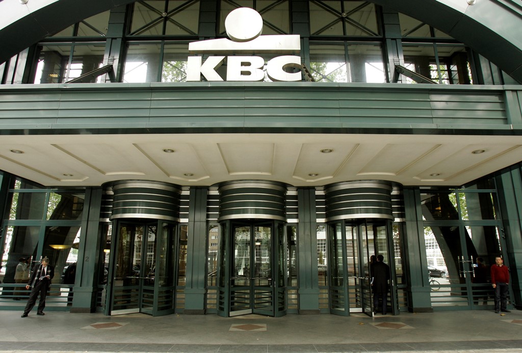 Δύο θυγατρικές της Εθνικής Τράπεζας στη βελγική KBC