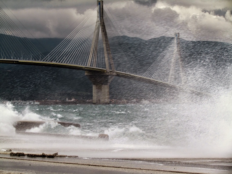 Άνοιξε και πάλι η γέφυρα Ρίου – Αντιρρίου