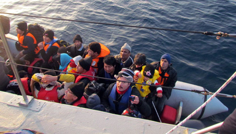 42 πρόσφυγες έσωσε το λιμενικό – Συνέλαβαν τον διακινητή