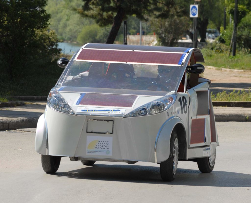 Θεσσαλονίκη: Το πρώτο αυτοκίνητο που καταναλώνει… ήλιο