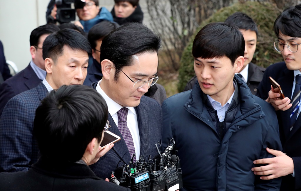 Ν. Κορέα: Δεν συλλαμβάνεται τελικά ο πρόεδρος της Samsung