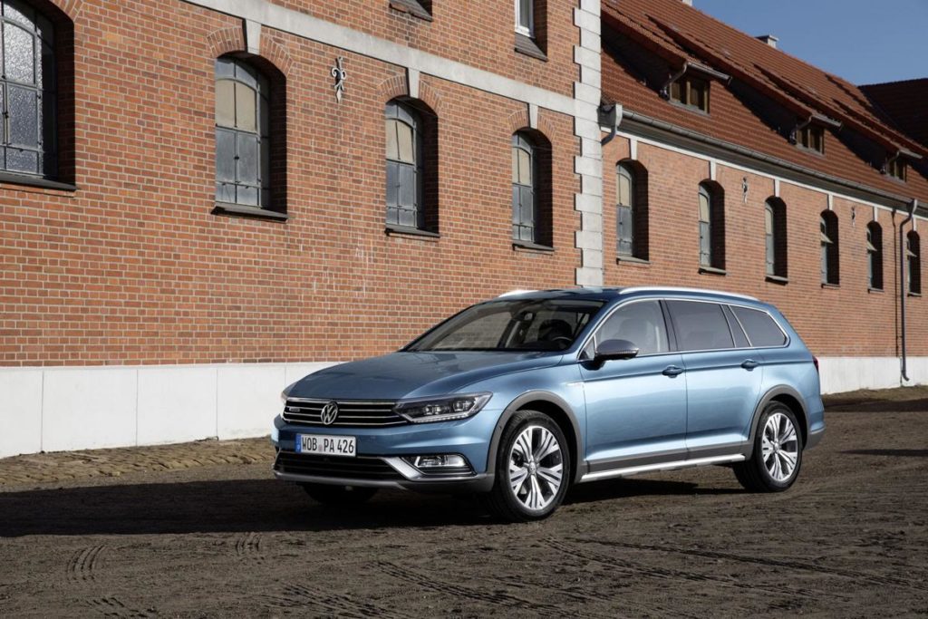 VW Passat ALLTRACK: (Σχεδόν) παντός εδάφους…