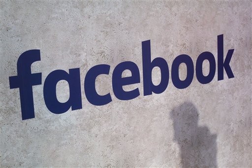 Κολλημένος με το Facebook; Μπορεί να φταίνε τα γονίδια σας