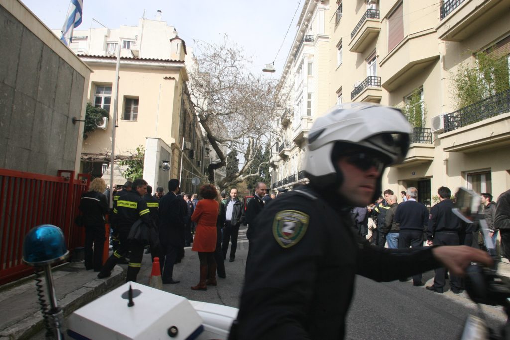 Θεσσαλονίκη: Συναγερμός μετά από τηλεφώνημα για ύποπτο αντικείμενο