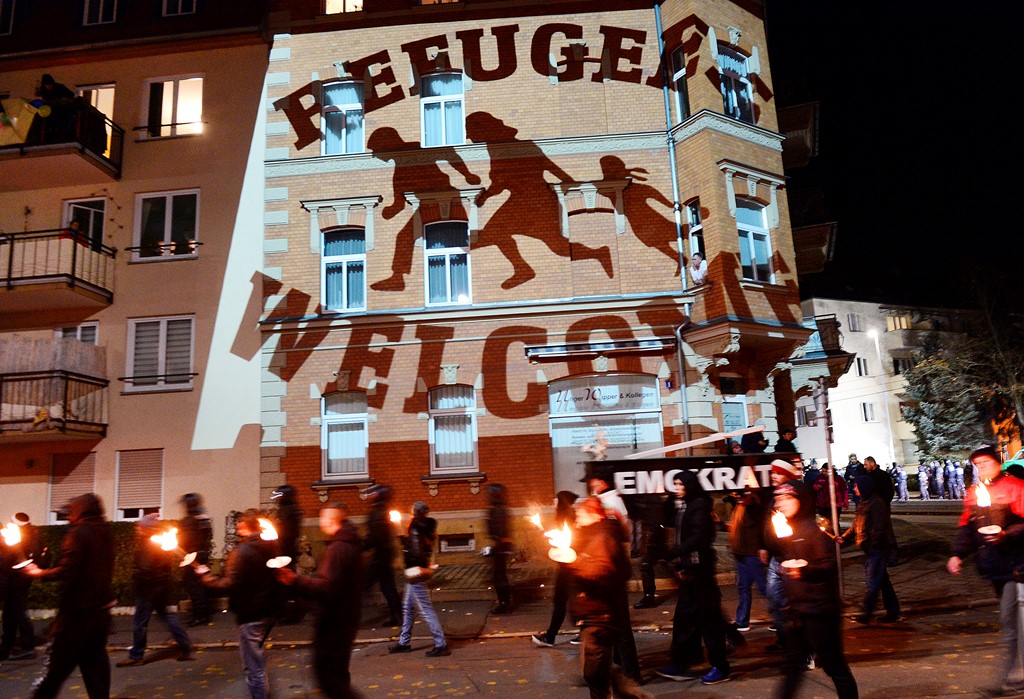 Γερμανία προς πρόσφυγες: Πάρτε χρήματα και φύγετε!