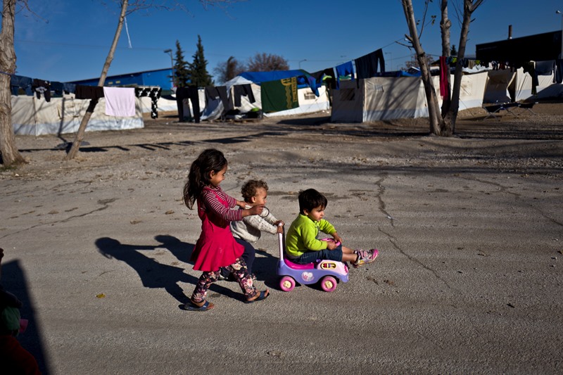 UNICEF: Προτεραιότητα η ένταξη των προσφυγόπουλων στην κοινωνία –  2.000 τα ασυνόδευτα παιδιά