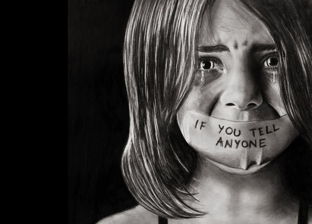 Παξοί: 16χρονη κατήγγειλε μητέρα και πατριό για σεξουαλική κακοποίηση και βία