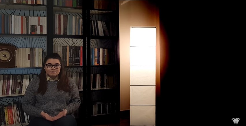 Ρεσιτάλ μίσους της Ουρανίας Μιχαλολιάκου για το βίντεο της Μαίρης Συνατσάκη (Video)