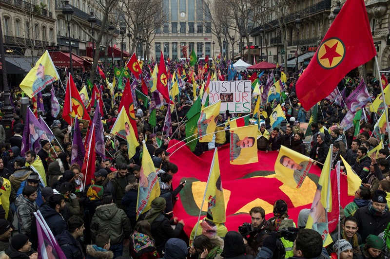 Γαλλία: Μεγάλη διαδήλωση Κούρδων στο Στρασβούργο