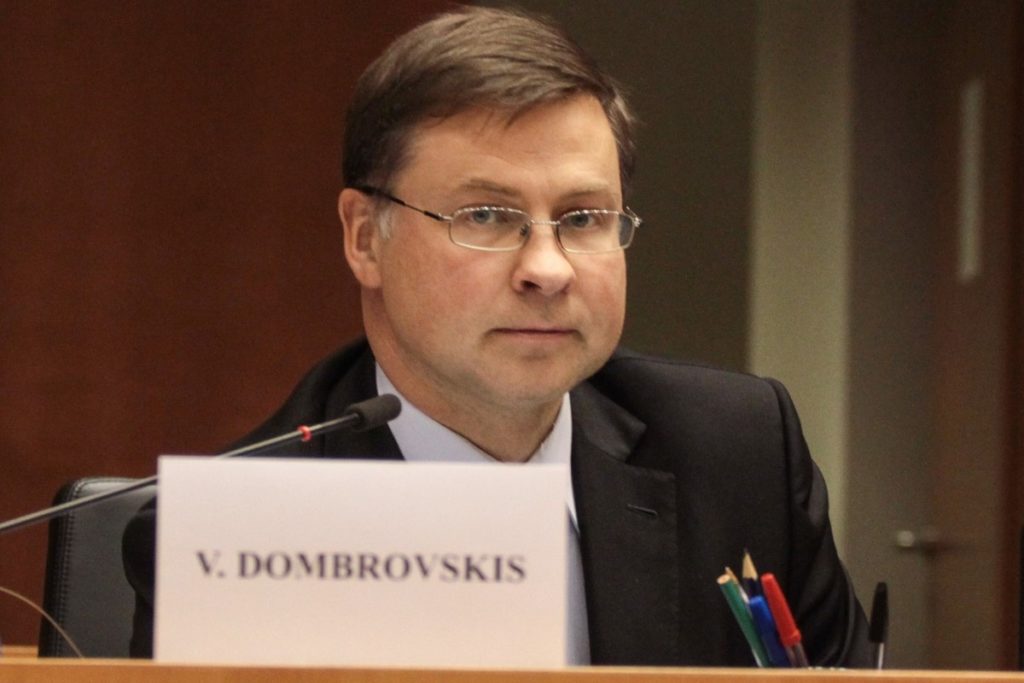 Ντομπρόβσκις: «Είναι προς το κοινό μας συμφέρον να ολοκληρώσουμε τη β’ αξιολόγηση το συντομότερο δυνατόν»