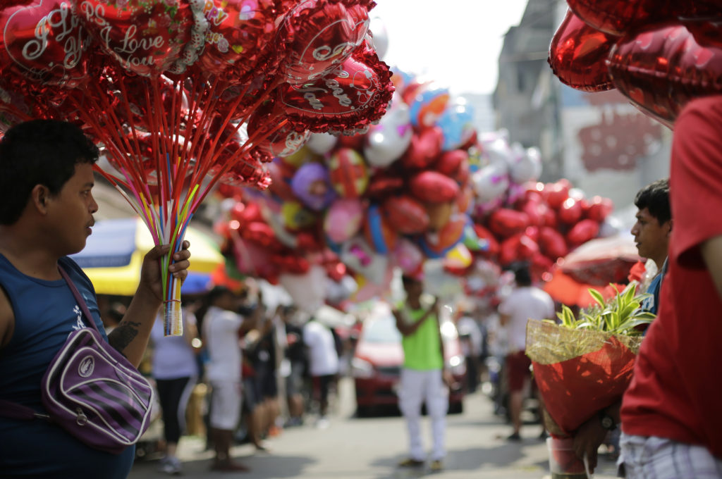 Φιλιππίνες: Γιορτάστε υγιεινά του Αγίου Βαλεντίνου προειδοποιεί το υπουργείο Υγείας!