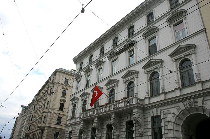 Αυστρία: Βουλευτής κατηγορεί την Τουρκία για κατασκοπεία