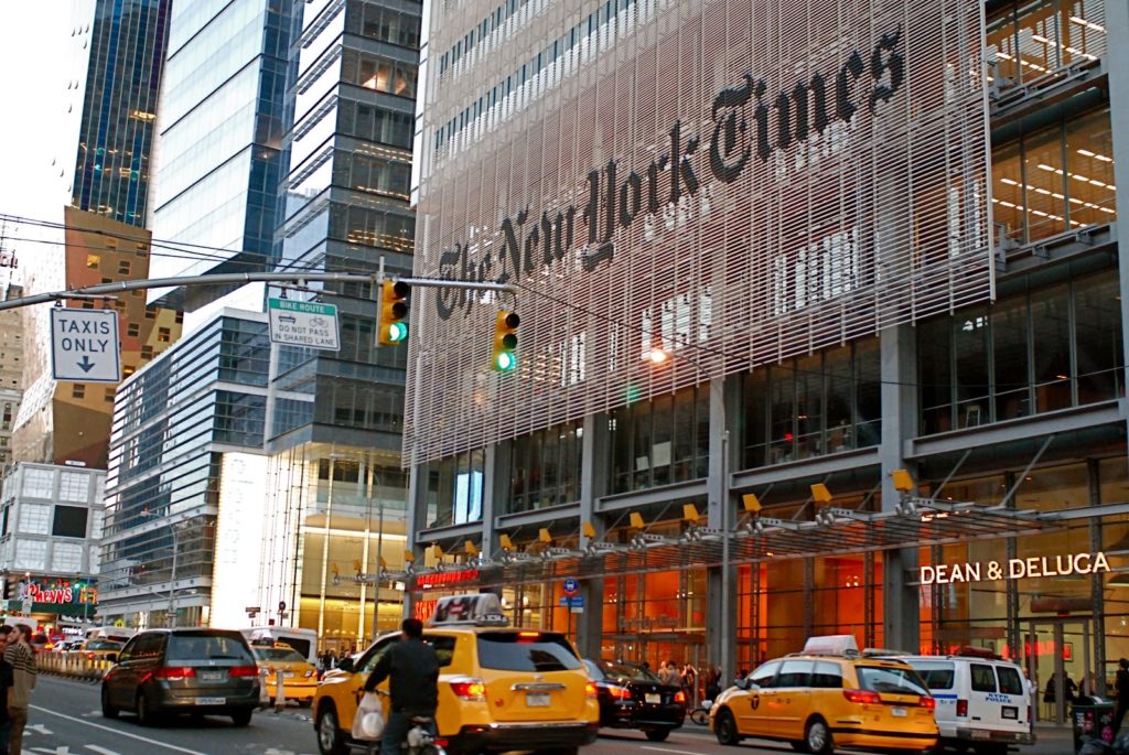 Το Κρεμλίνο «αδειάζει» τους New York Times