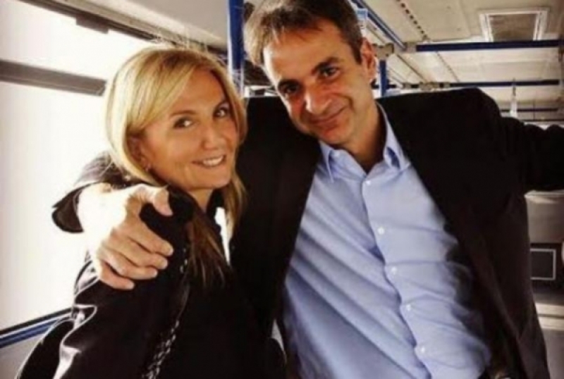 Η δικαιοσύνη «ξεσκονίζει» Κυριάκο και Μαρέβα για το σπίτι στο Παρίσι