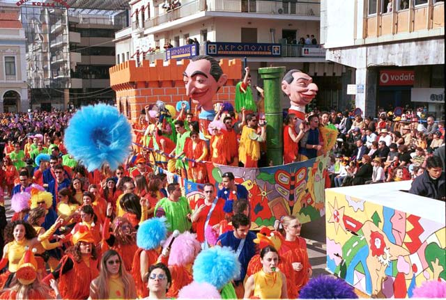 Πάτρα: Έκτακτα δρομολόγια για το Καρναβάλι