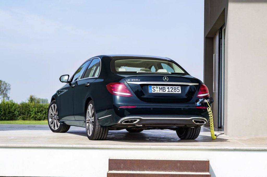 Mercedes-Benz E 350e: Οικολόγος πολυτελείας