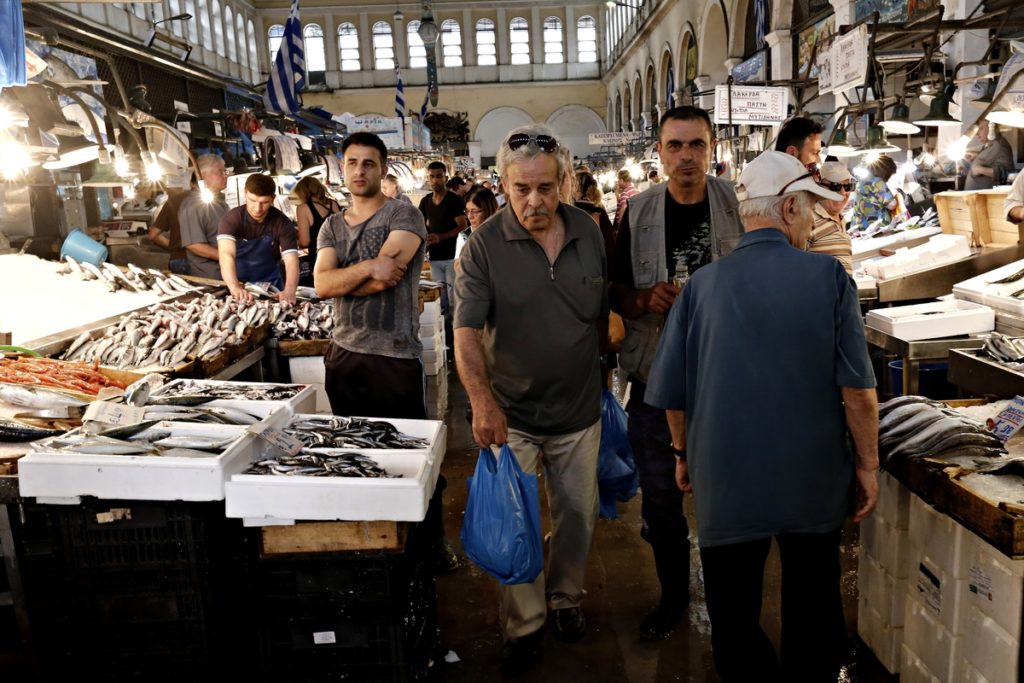 Ανοιχτή μέχρι τις 13:00 η Βαρβάκειος και η λαχαναγορά του Ρέντη