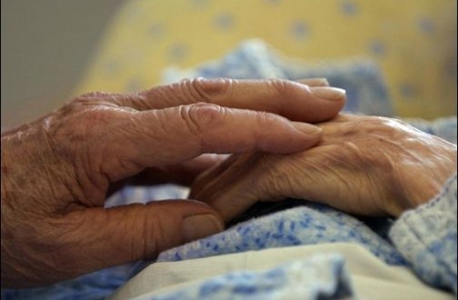 Κρήτη: Δύο ηλικιωμένες αδερφές πέθαναν με διαφορά λίγης ώρας