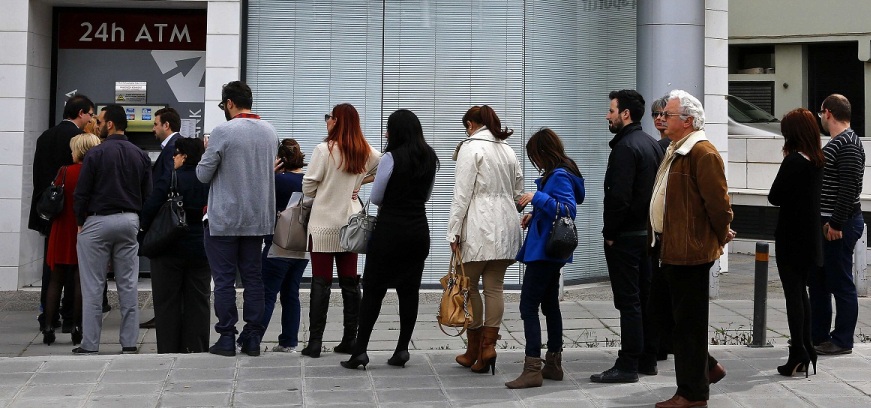 Σύλλογος Ιδιωτικών Υπαλλήλων: Με συνοδεία μπράβων οι εργαζόμενοι στα ΑΤΜ