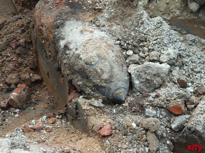 Γερμανία: Κορδελιό έγινε το Ντίσελντορφ – Βρέθηκε βόμβα 250 κιλών!