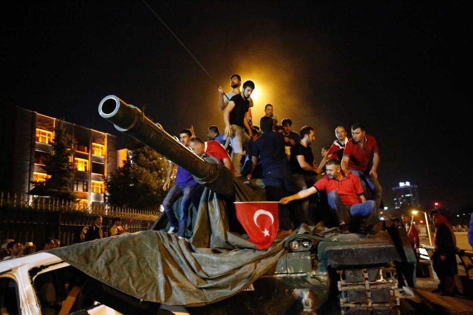 Τουρκία: 84 νέες συλλήψεις για το πραξικόπημα – Μέλη αμυντικής βιομηχανίας μεταξύ των συλληφθέντων