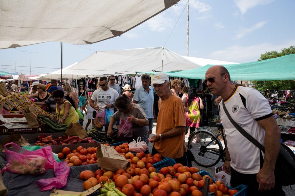 Στα σκαριά ηλεκτρονικό μητρώο παραγωγών και πωλητών λαϊκών αγορών