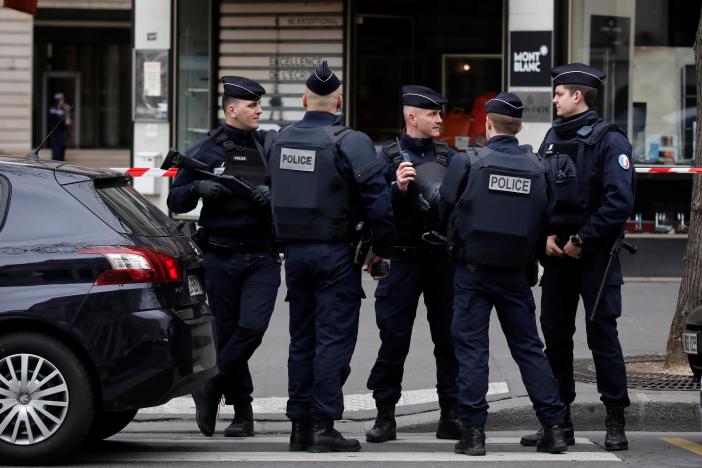 Παρίσι: Φάρσα το τηλεφώνημα για βόμβα στα γραφεία του οικονομικού εισαγγελέα