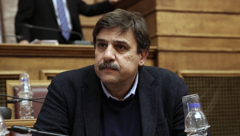Ερώτηση Ξανθού και 51 βουλευτών του ΣΥΡΙΖΑ για την ιδιωτικοποίηση του ΕΚΑΒ