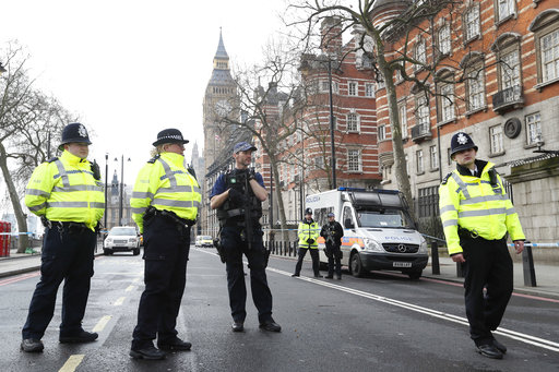 Λονδίνο: Ύποπτοι για τρομοκρατία οι οκτώ συλληφθέντες