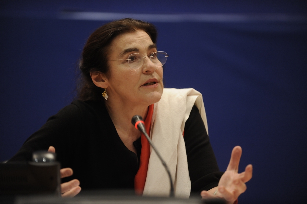 «Δεν υπάρχει ανατροπή των όρων της σύμβασης για το Ελληνικό» λέει η Κονιόρδου