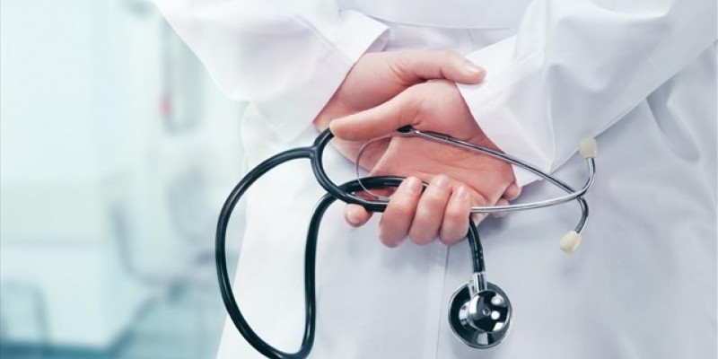Δίωξη σε βάρος υπαλλήλων για προσλήψεις γιατρών σε ΜΕΘ