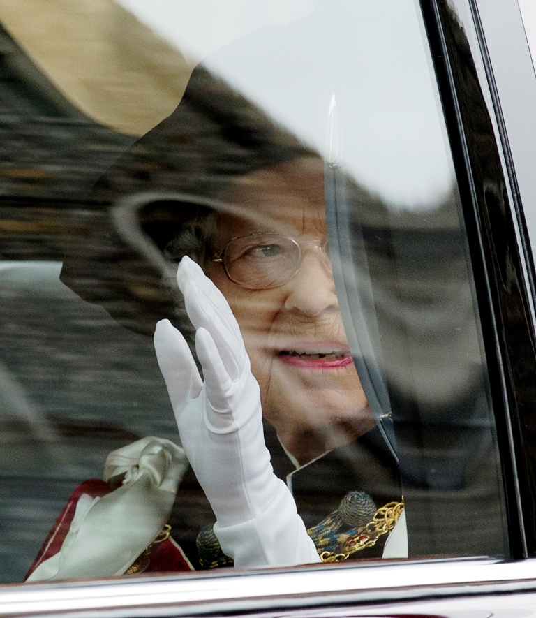 Κάτι τρέχει στο Μπάκιγχαμ – Η βασίλισσα συγκάλεσε μυστηριώδη έκτακτη σύσκεψη