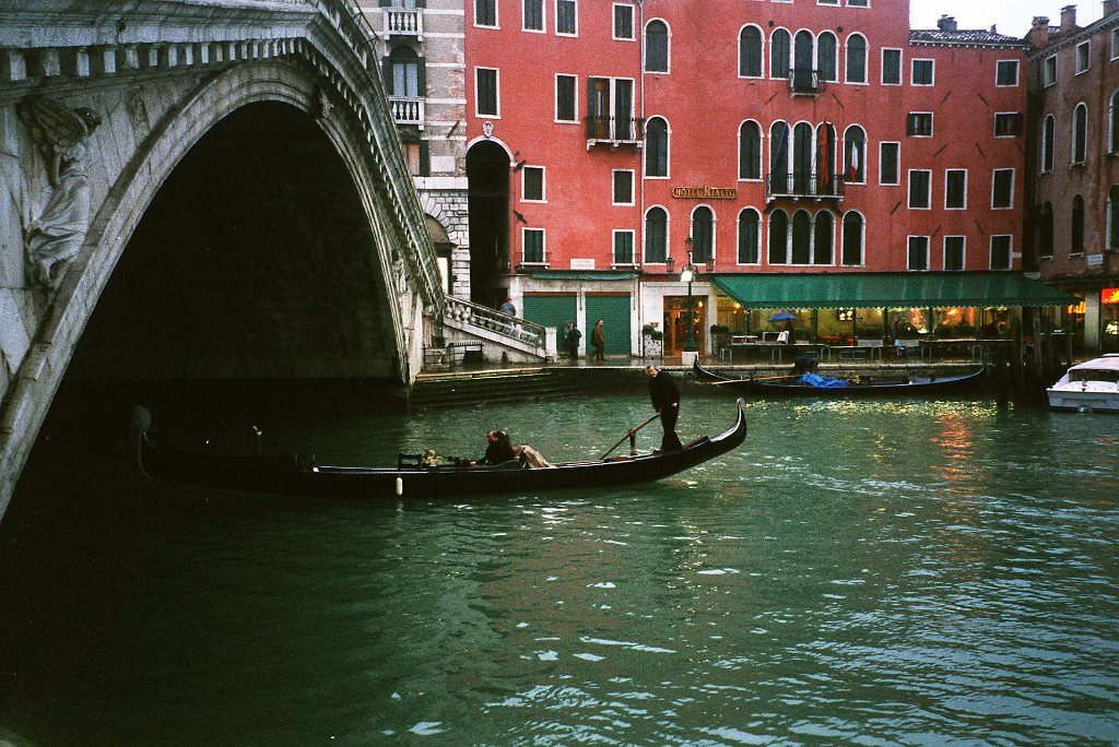 Βενετία: Τζιχαντιστές σχεδίαζαν να βάλουν βόμβα στη γέφυρα του Ριάλτο