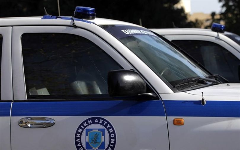 Θεσσαλονίκη: Στοίβαζε μετανάστες στο αυτοκίνητό του και τους μετέφερε παράνομα