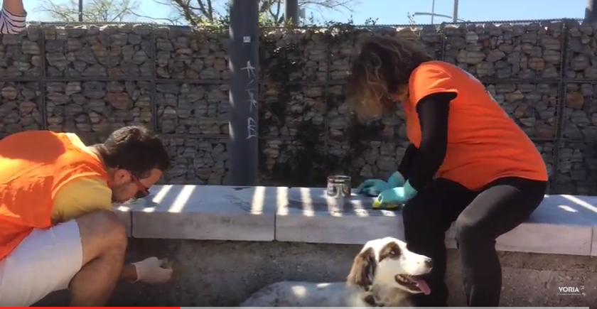 Οι Los Lampicos καθάρισαν την παραλία Θεσσαλονίκης (video)