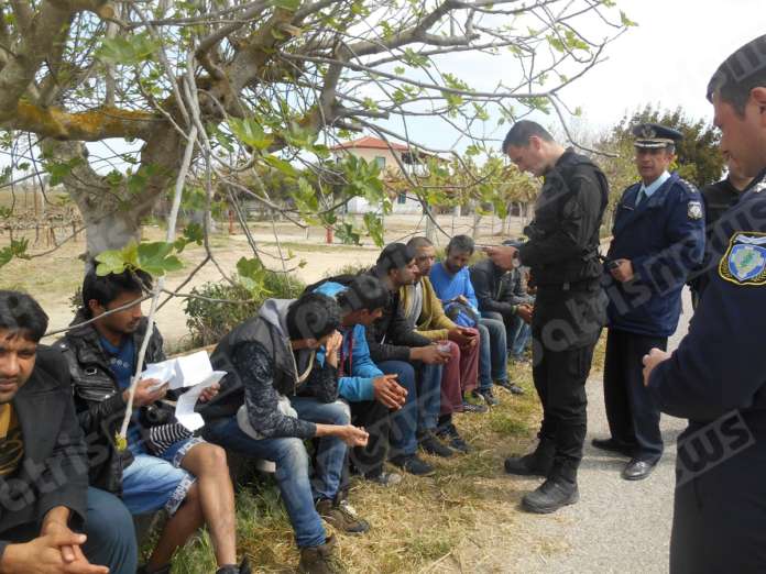 15 μετανάστες συνελήφθησαν στα Σαβάλια Ηλείας
