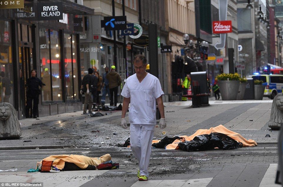 Στοκχόλμη: Συγκλονίζουν οι μαρτυρίες των αυτοπτών
