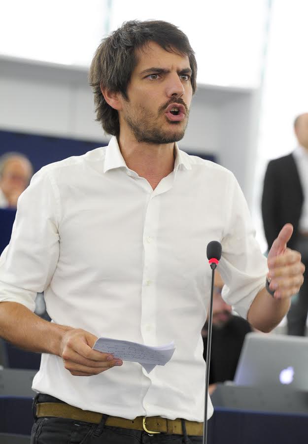 Συνέντευξη Eρνέστ Ουρτασούν: Το Eurogroup δεν έχει σταθερή  δημοκρατική νομιμότητα