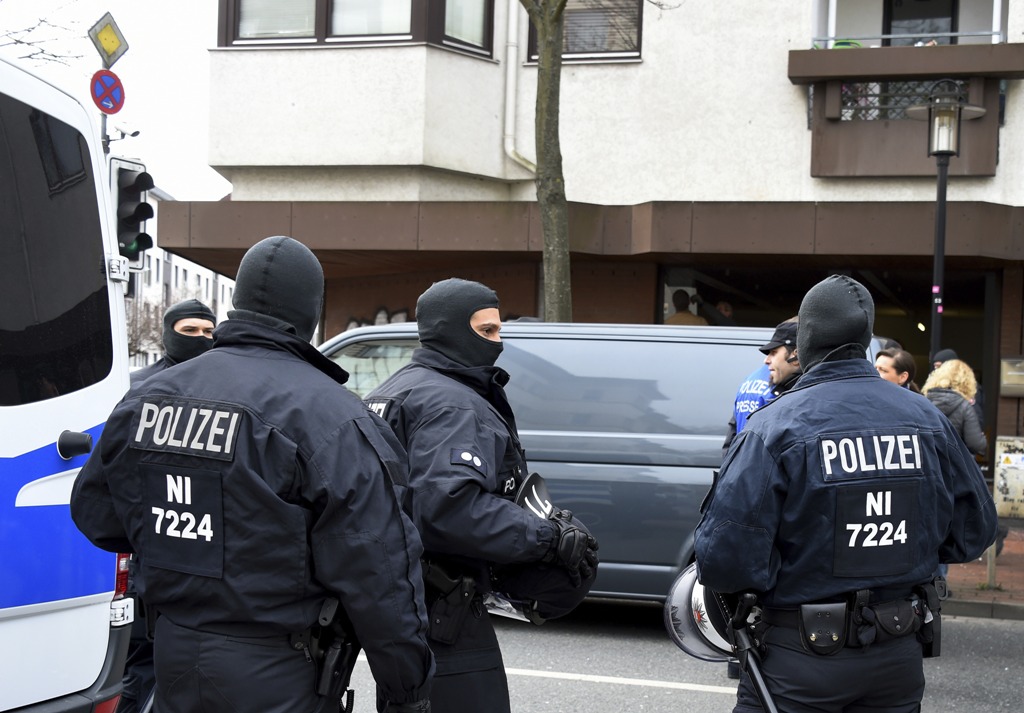 Γερμανία: Τρεις συλλήψεις για τρομοκρατία