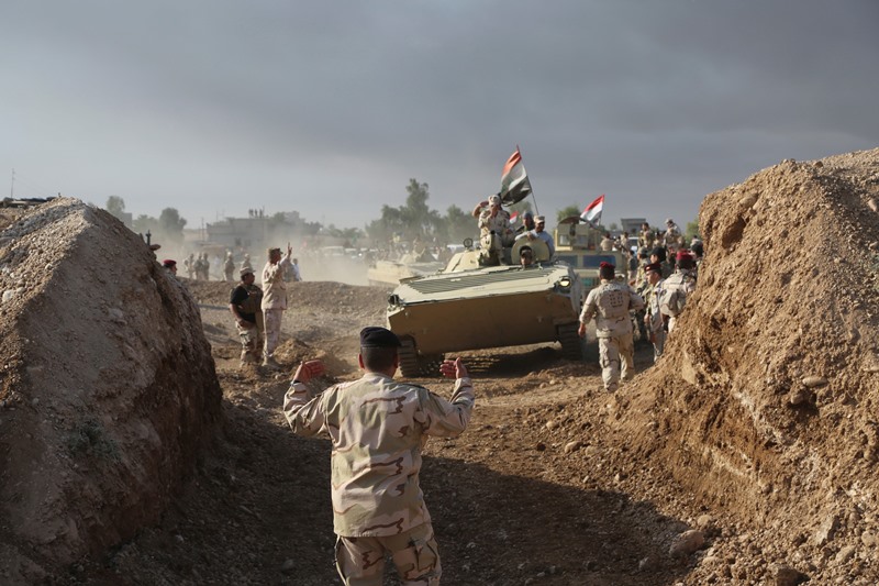 Ιράκ: Αντεπίθεση του στρατού για την ανακατάληψη της Μοσούλης