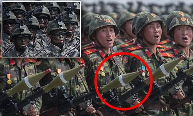 Με όπλα «μαϊμού»  η μεγαλειώδης παρέλαση για τα γενέθλια του Κιμ Γιονγκ Ουν (Photos)