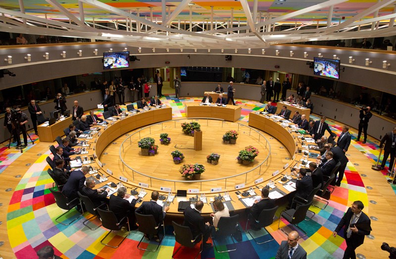 ΕΕ: Οι 27 ενέκριναν ομόφωνα το σχέδιο για το Brexit