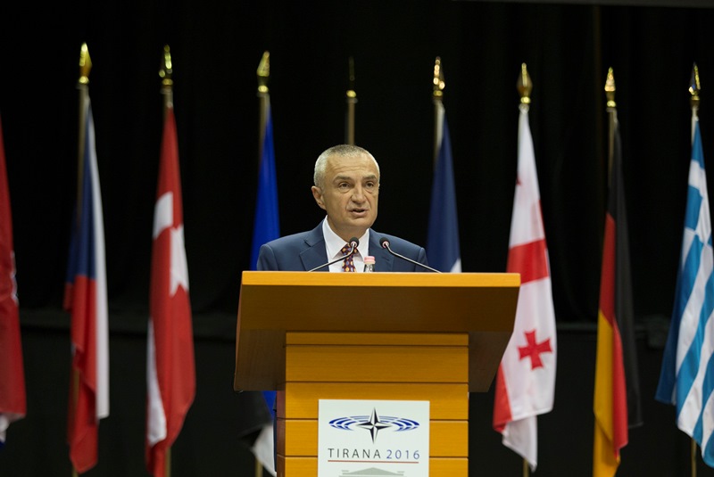 Ο Αλέξης Τσίπρας συνεχάρη το νέο πρόεδρο της Αλβανίας Ιλίρ Μέτα