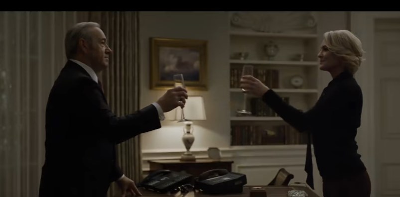 Το απίθανο τρέιλερ για τη νέα σεζόν House of Cards (Video)