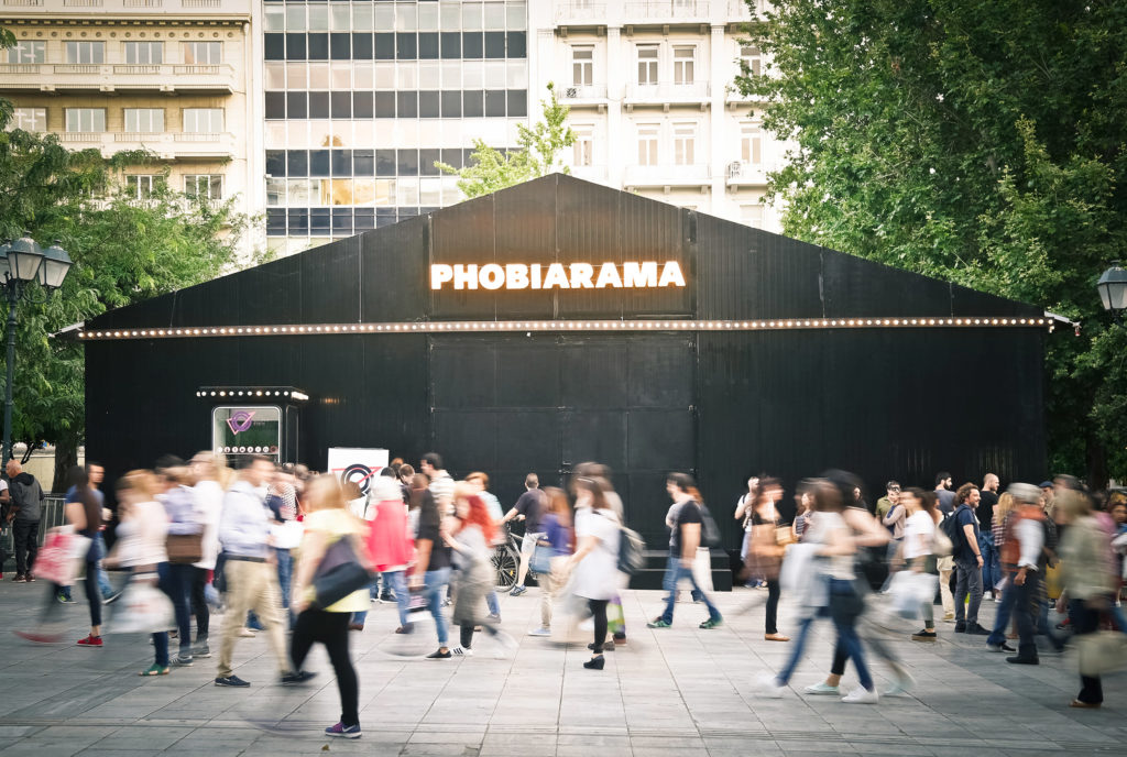 PHOBIARAMA  – Ένα «στοιχειωμένο σπίτι» στην πλατεία Συντάγματος (Video)