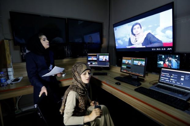 Αφγανιστάν: Ο πρώτος τηλεοπτικός σταθμός από γυναίκες για γυναίκες!