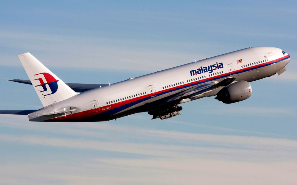 Πανικός στον άερα: Νεαρός απειλούσε να ανατινάξει αερσκάφος των Μαλαισιανών αερογραμμών (Video)