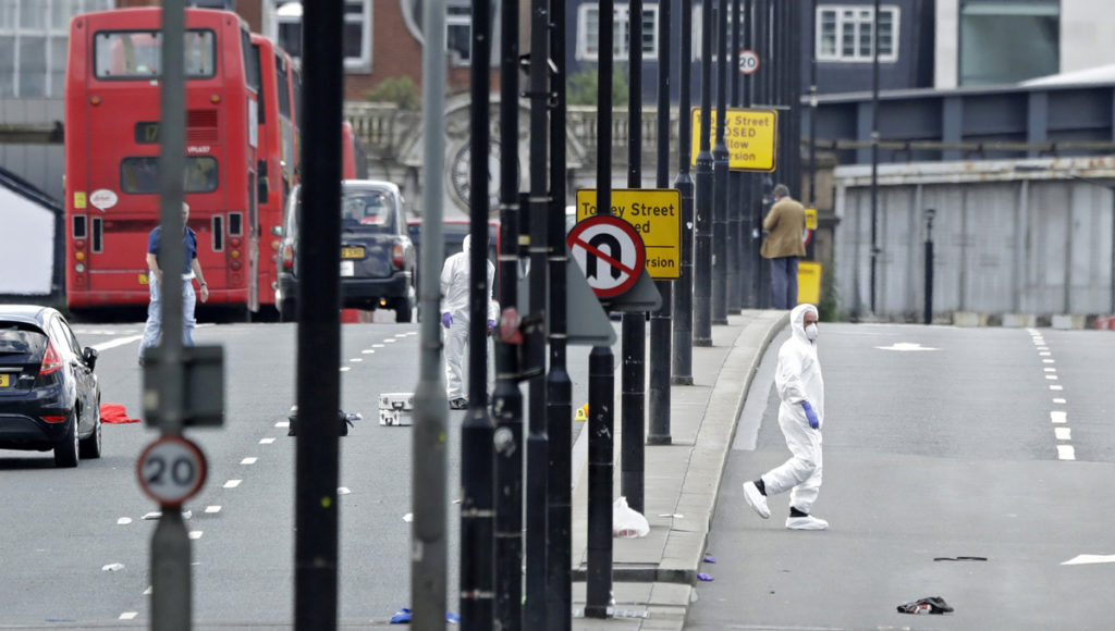 Επίθεση στο Λονδίνο: Ανασύρθηκε ακόμα ένας νεκρός από τον Τάμεση
